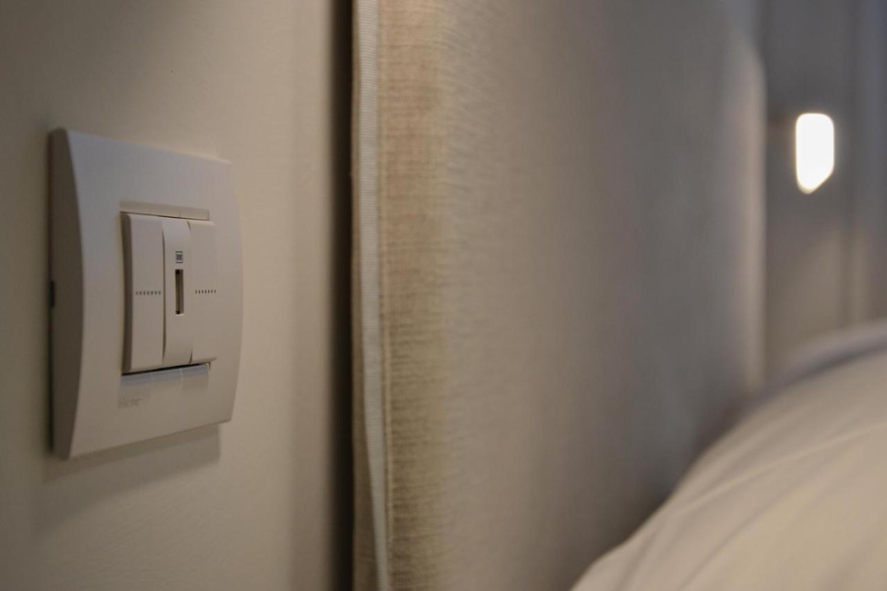 Hotel Tiffany マリーナ・ディ・マッサ 部屋 写真